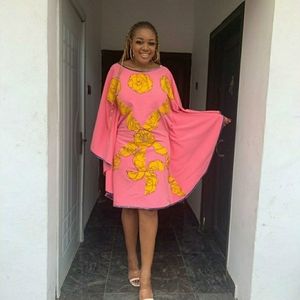 *SOLD* Beautiful pink dress